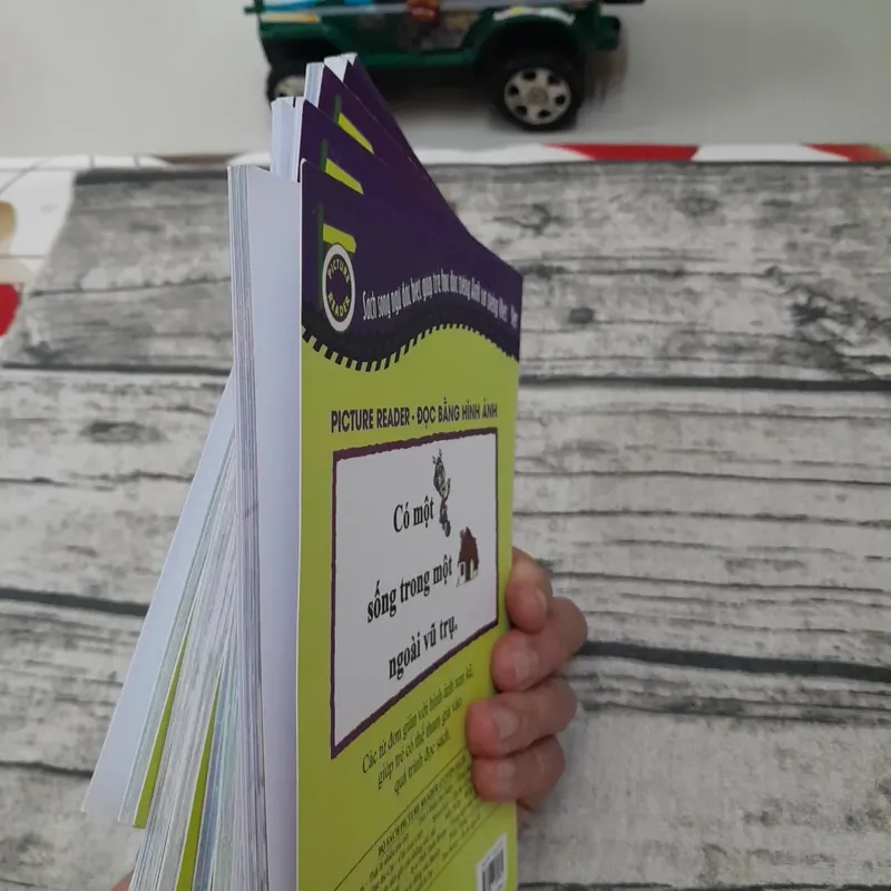 7 tập sách All Aboard Reading- Otto the cat*&Pig out... Truyện màu song ngữ 706840