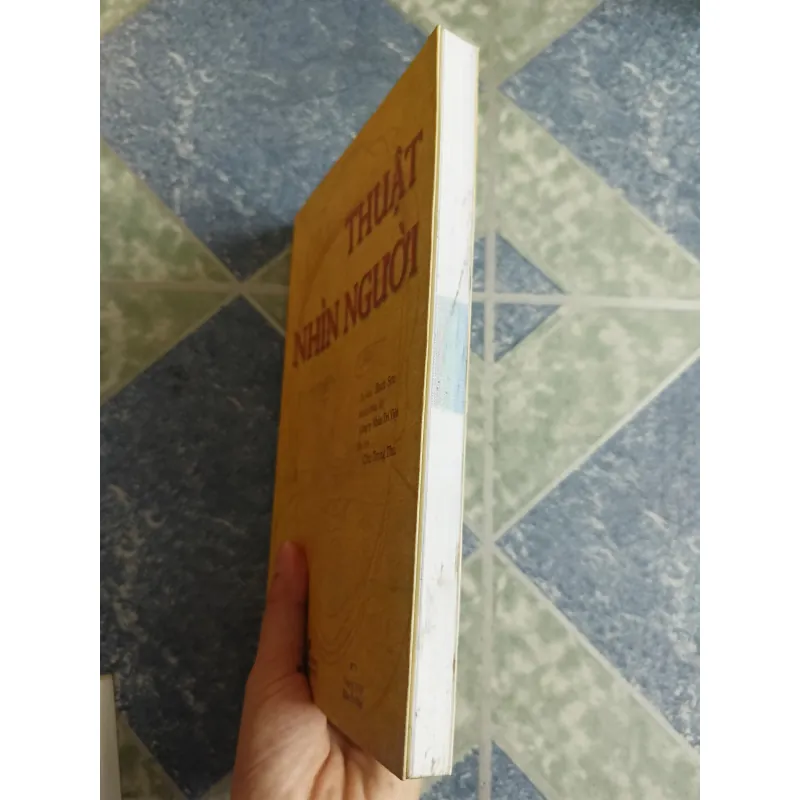 Thuật nhìn người - Bạch Sơn 674199