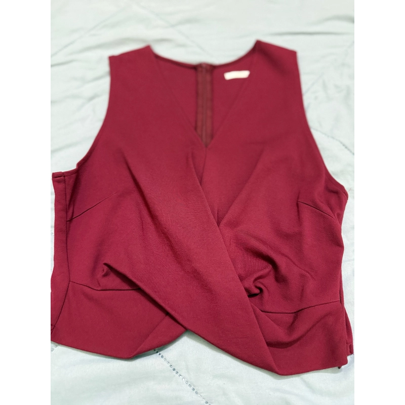Áo kiểu xoắn eo đỏ size M-L nhỏ 463353