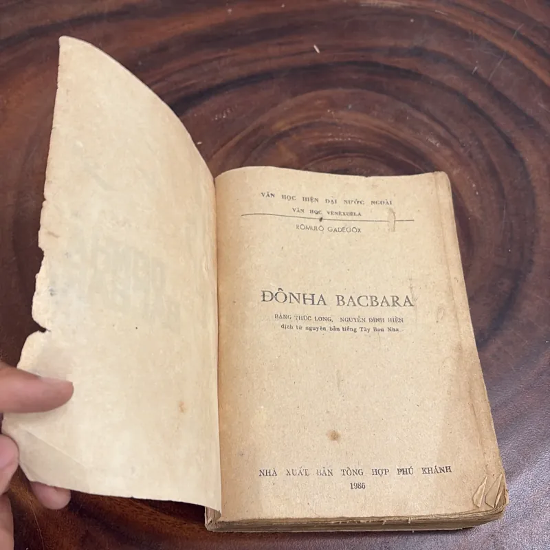 II Văn Học Hiện Đại Nước Ngoài: ĐÔNHA BACBARA - RÔMULÔ GAĐÊGÔX - 1986 1008659