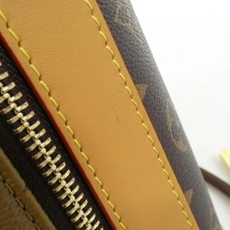 Túi đeo chéo Louis Vuitton Monogram Stripe (LV Squared) Randonée Messenger M45968 612945