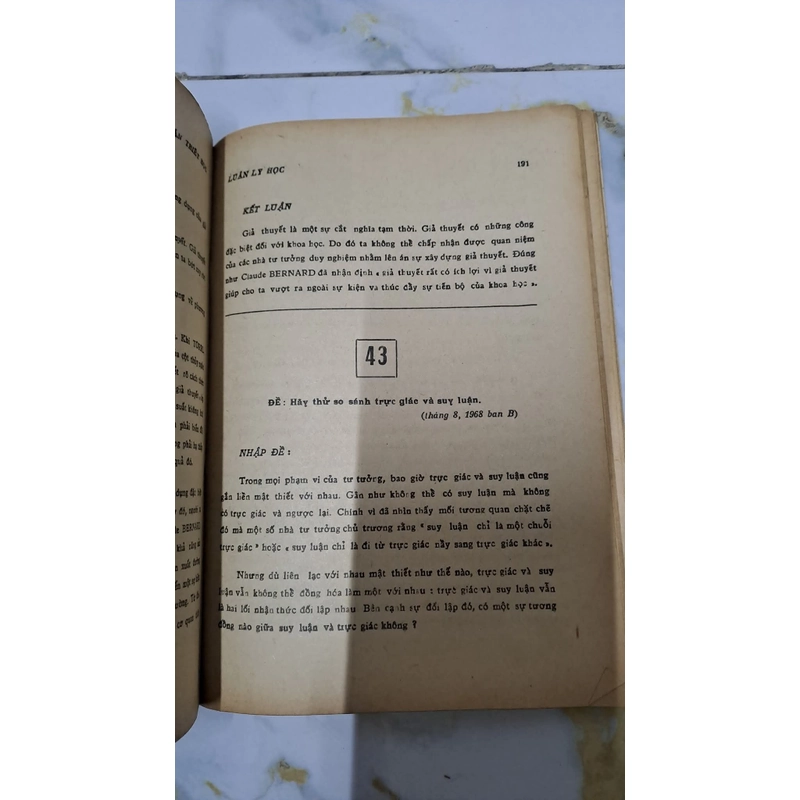 Giải đề thi Triết học Tú Tài - Sách đẹp, hiếm 546035