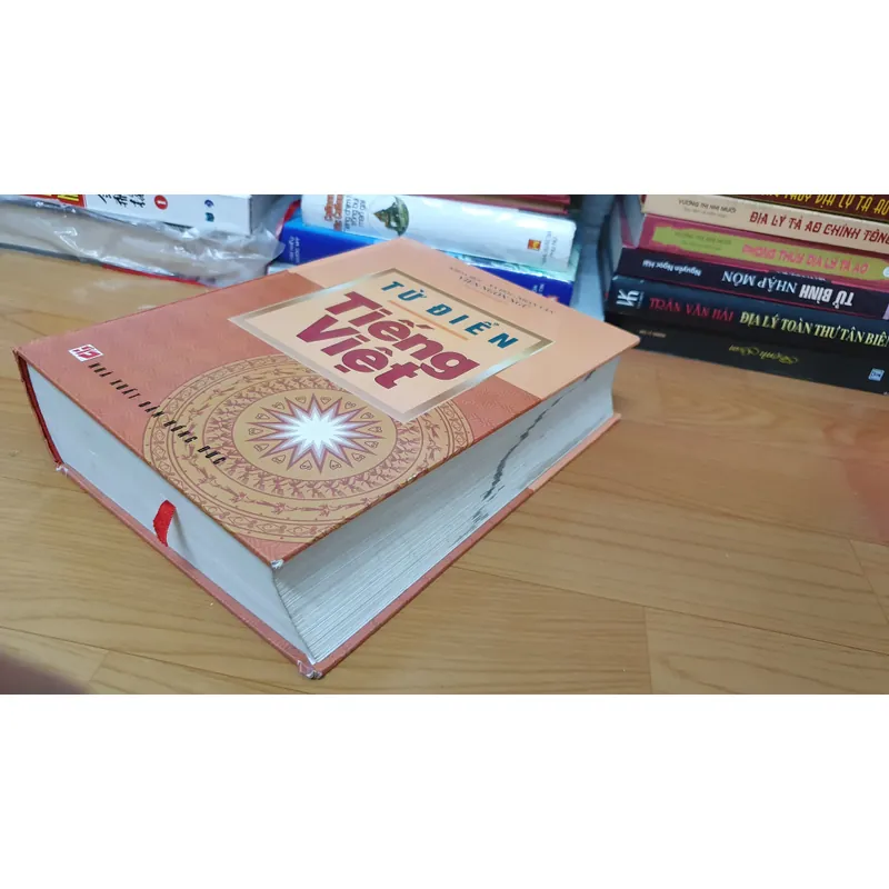 TỪ ĐIỂN TIẾNG VIỆT  739097