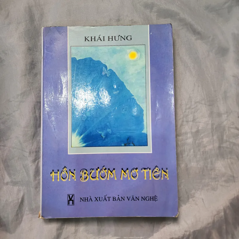 Hồn bướm mơ tiên | Khái Hưng 559817