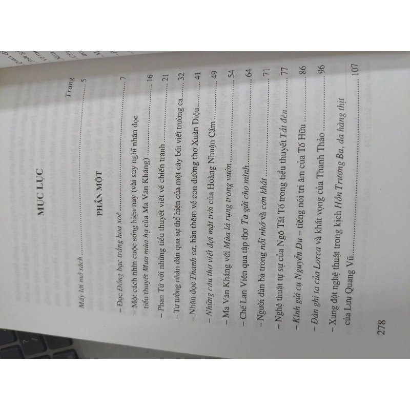 Nhà văn hiện đời sống và cá tính sáng tạo - Trần Đăng Suyển 673824