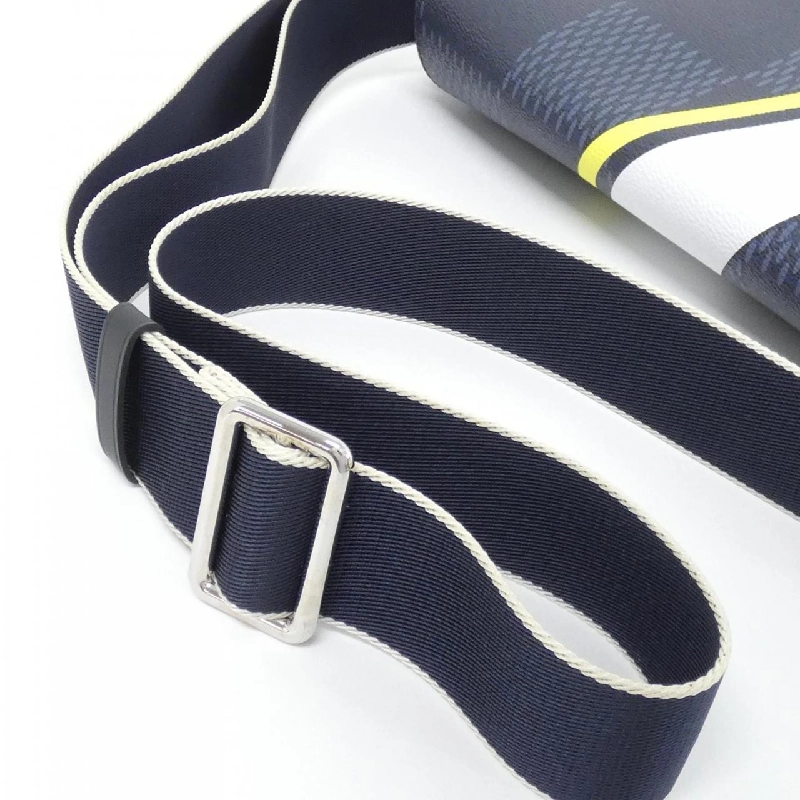 Túi đeo vai Louis Vuitton Damier Cobalt Latitude (Cúp Mỹ) District MM N44004 612300