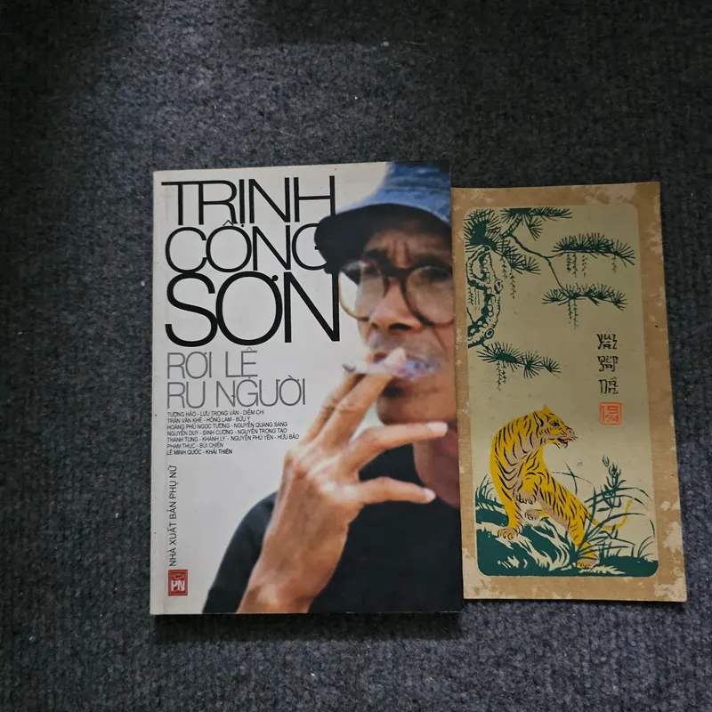 Trịnh Công Sơn rơi lệ ru người 735636