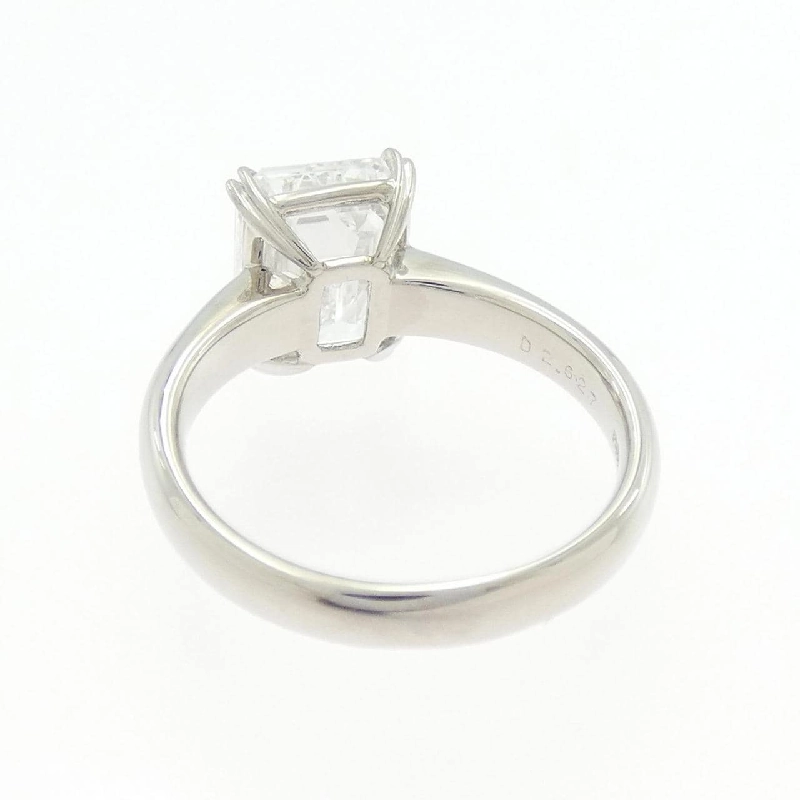 Nhẫn kim cương PT900 2.627CT E VVS2 cắt hình ngọc lục bảo - Hàng hiệu Authentic 874862