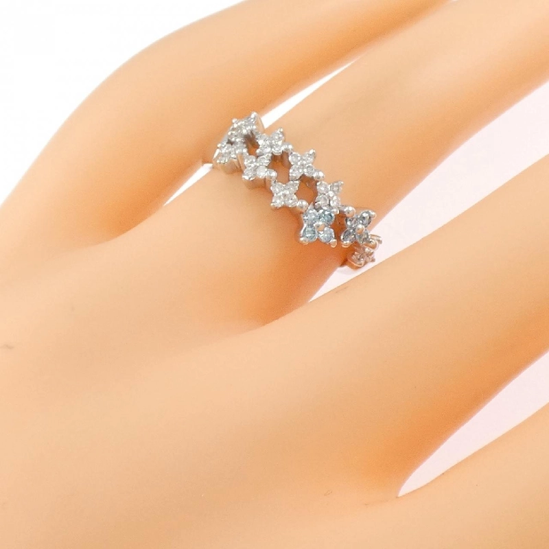 Nhẫn kim cương hoa K18WG 0.34CT - Hàng hiệu Authentic 852638