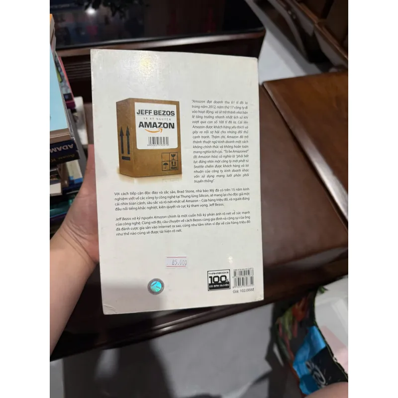 JEFF BEZOS VÀ KỶ NGUYÊN AMAZON – Brad Stone- K5 1033677