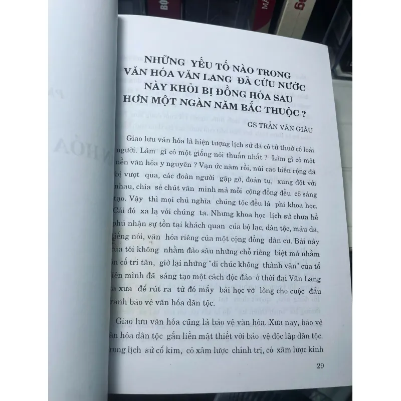 SÁCH VĂN HÓA VĂN LANG HƯỚNG VỀ ĐẤT TỔ HÙNG VƯƠNG 1031563