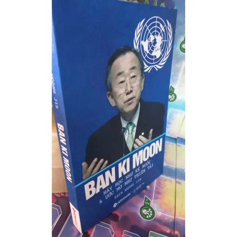 BAN KI MOON 1036120