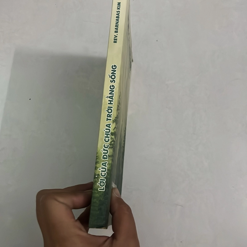 Word of Living God - Lời của Đức Chúa Trời hằng sống (Song Ngữ) 502083