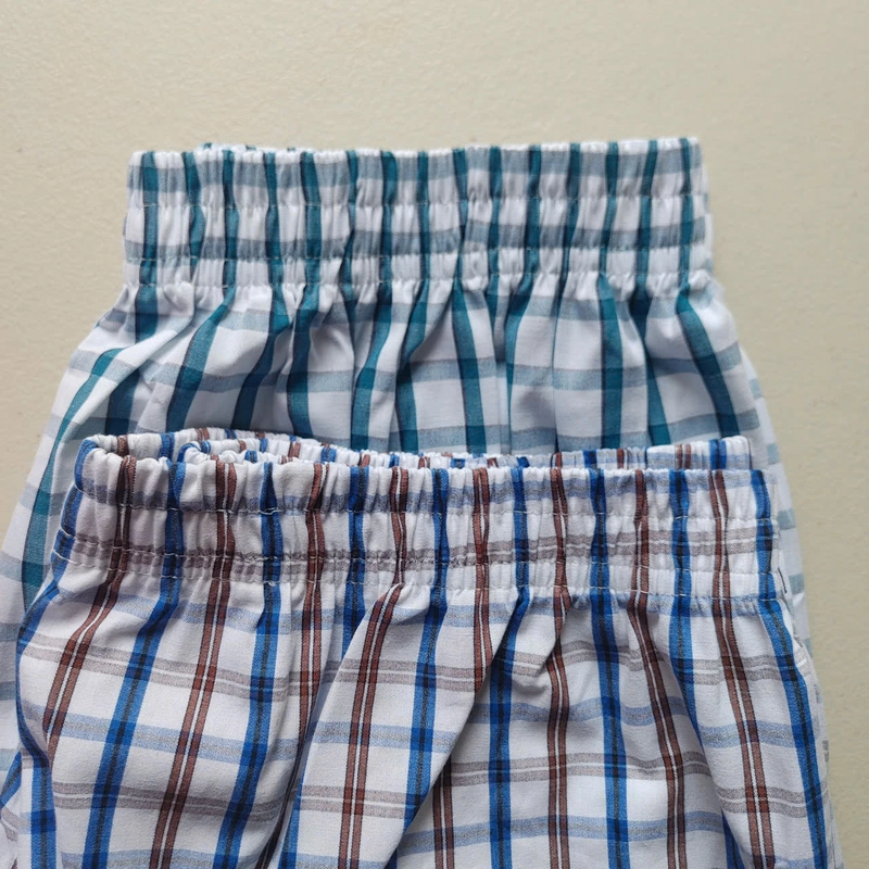 Quần đùi nam mặc nhà vải cotton màu kẻ sọc caro 448537