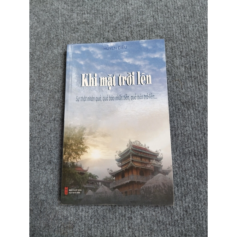 KHI MẶT TRỜI LÊN 494900