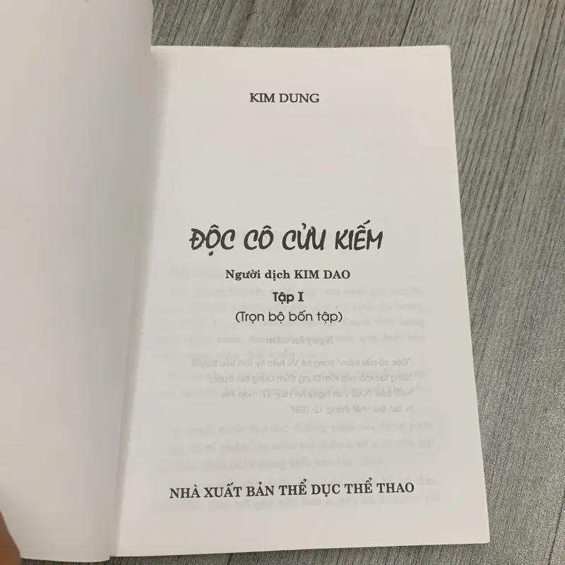 Độc cô cửu kiếm - kim dung. Bộ 4 cuốn. 2a4 1009538