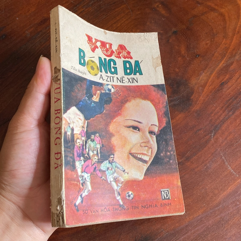VUA BÓNG ĐÁ - AZIT NÊ XIN (XB 1986) 474160