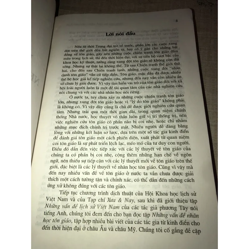 Những vấn đề nhân học tôn giáo 996382