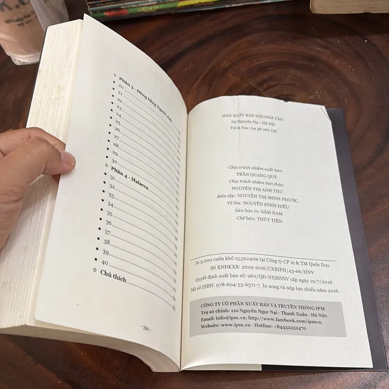 II Tựa Sách: Làm Dâu Cõi Chết (The Ghost Bride) - VANGSZE CHOO - 2016 996929