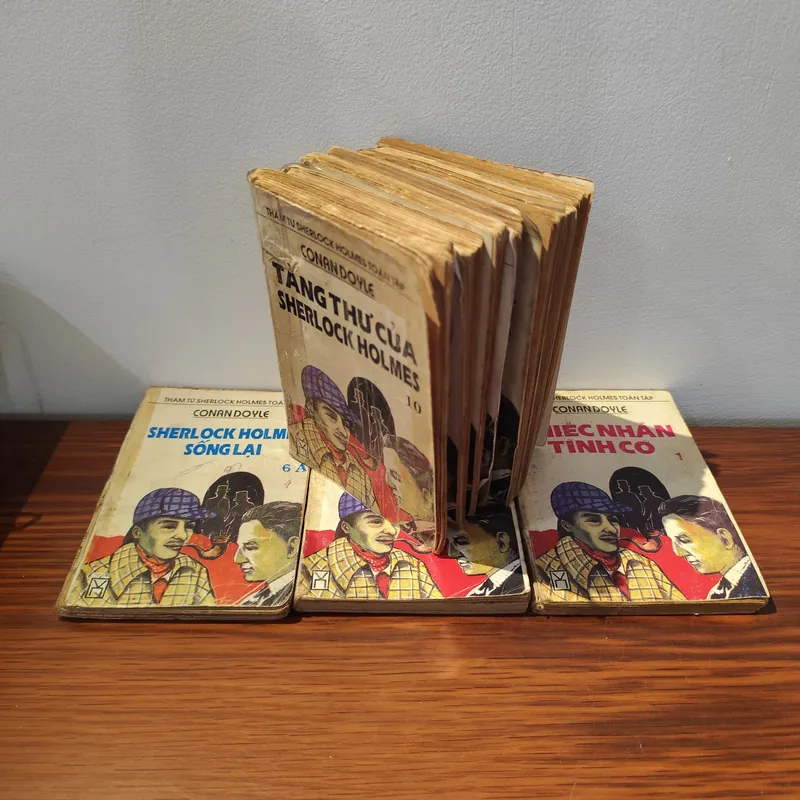 Những cuộc phiêu lưu của Sherlock Holmes" nằm trong bộ "Thám tử Sherlock Holmes 570711