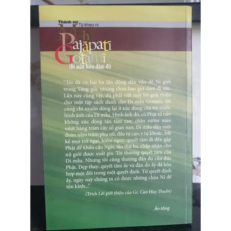 Thánh Nữ Tỳ Kheo ni MahaPajapatiGotami ( di mẫu Kiều Đàm Di) 680933