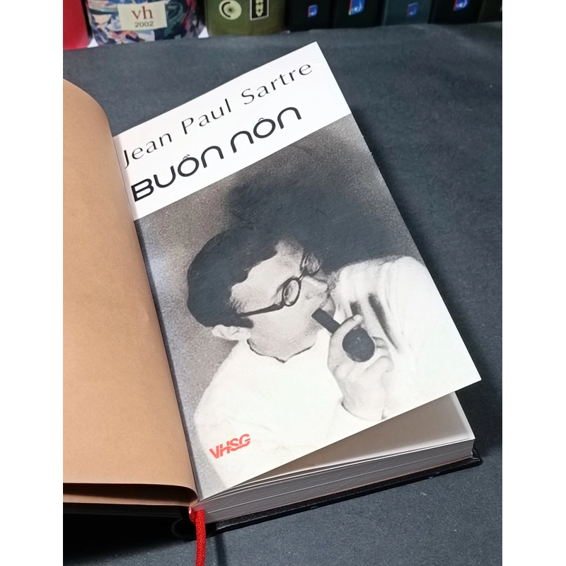 Buồn nôn (Jean Paul Sartre) 326184