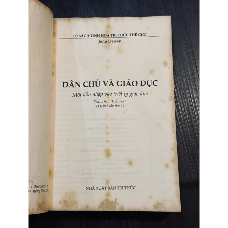 Dân chủ và giáo dục 593351