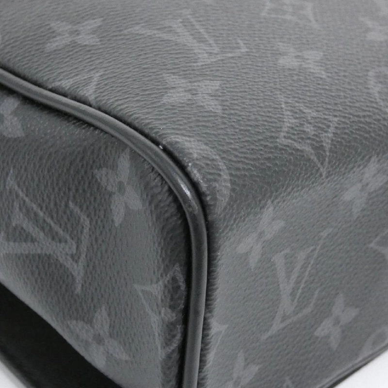 Túi xách vai Louis Vuitton Monogram Eclipse District MM M44001 - Hàng hiệu Chính hãng 768332