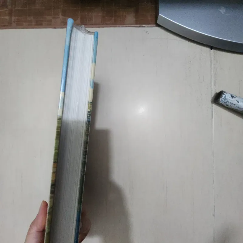 Sách Hai mươi tư con mắt 715559