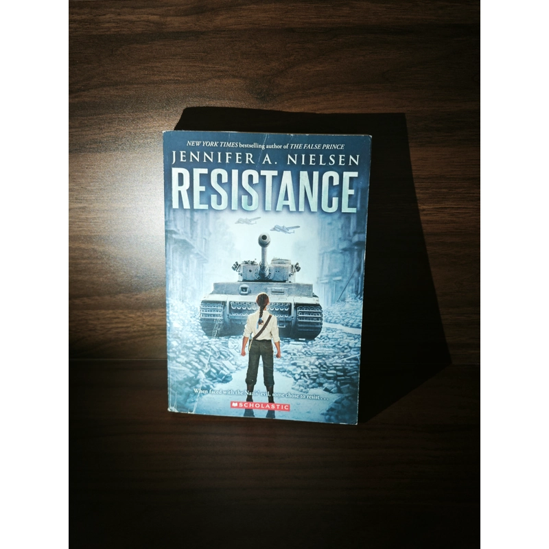 Ngoại văn Resistance - Jennifer A. Nielsen., trẻ từ 12 tuổi đổ lên 548242