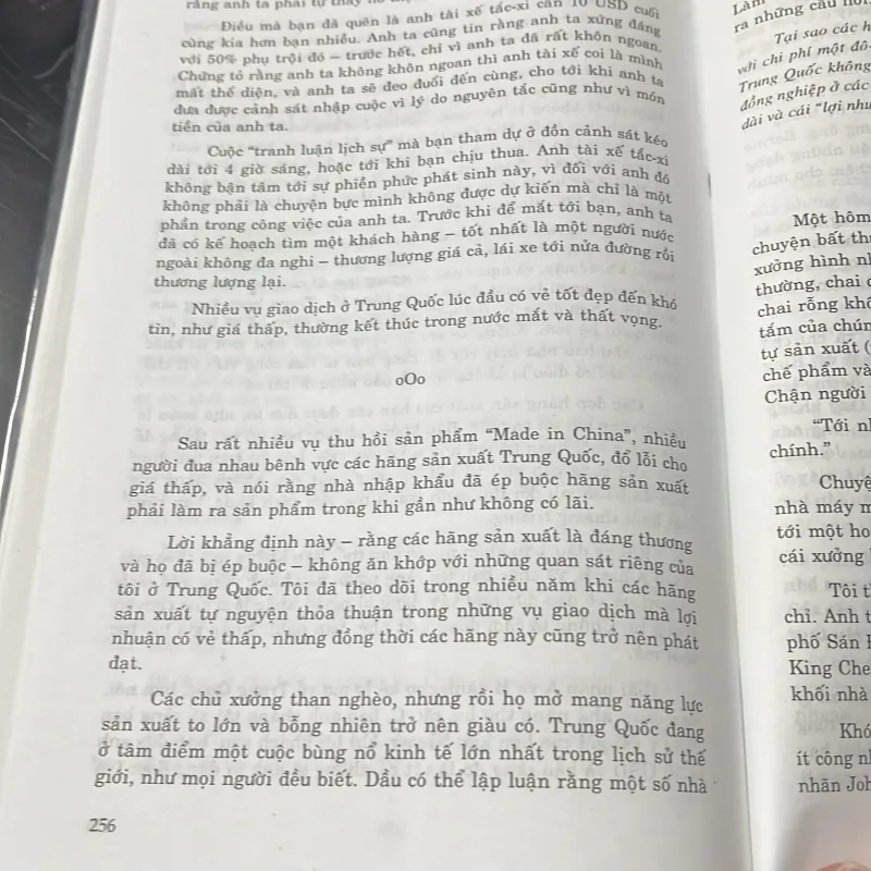 [kinh tế] Nhà máy gia công toàn cầu vén bức màn Màe in china - Paul Midler 1040978
