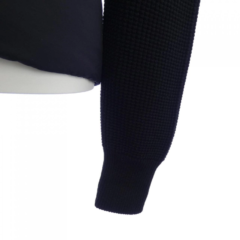 Moncler MONCLER 20919B51600 Áo khoác lông - Hàng hiệu Chính hãng 891385