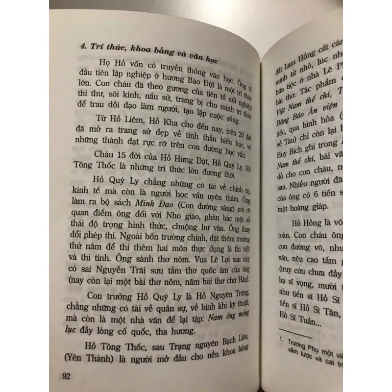 Họ Hồ trong cộng đồng dân tộc Việt Nam – Hồ Sĩ Giàng 991859