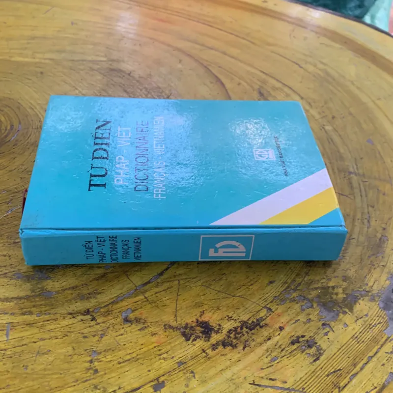 TỪ ĐIỂN PHÁP - VIỆT - nhà xuất bản GD- chủ biên Đặng Đình Thường 1002920