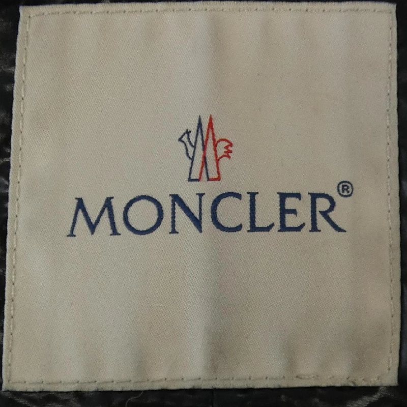 Áo khoác lông vũ MONCLER FULIG 633158