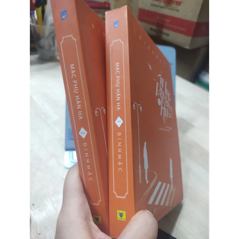 Sách: Mạc Phụ Hàn Hạ - TG: Đinh Mặc (B2) 958253