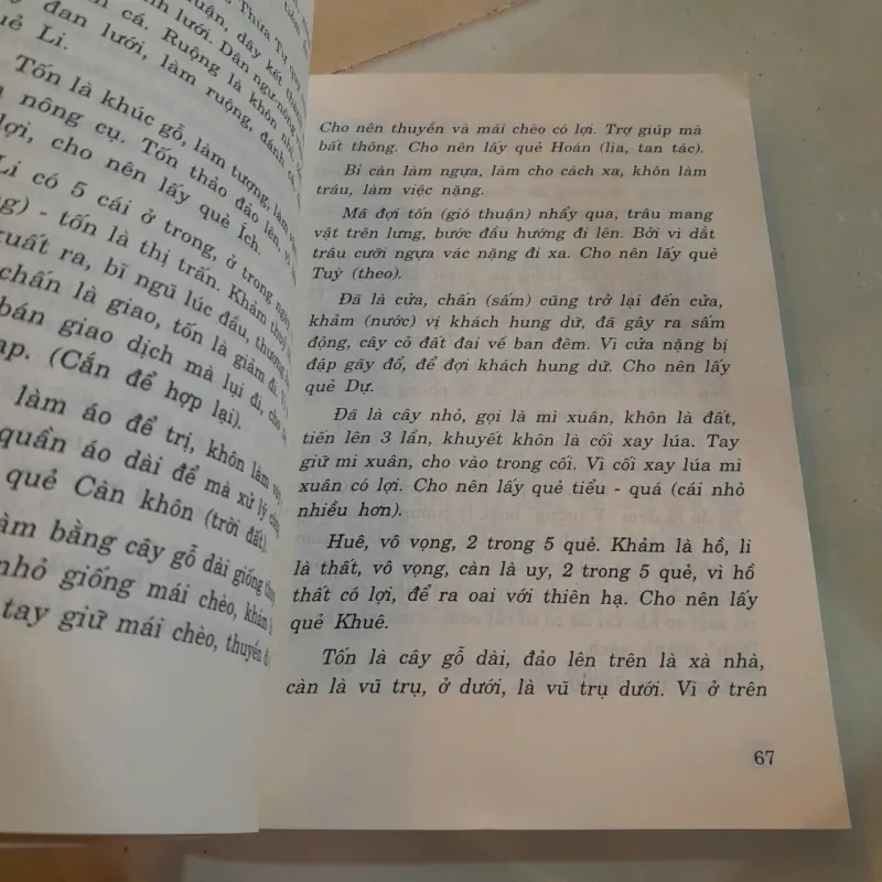 LUẬN BÀN VỀ KINH DỊCH - TRIỆU HƯỚNG DƯƠNG, TRƯƠNG HƯNG TOÀN 790550