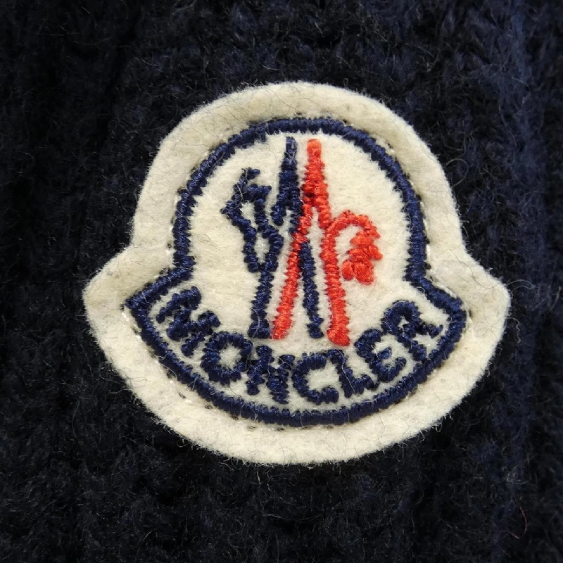 Áo khoác lông vũ MONCLER 637729