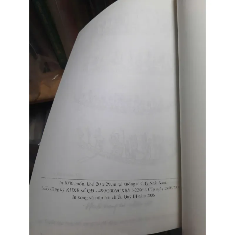 Hoạ tiết trang trí đồ đồng xanh 786004