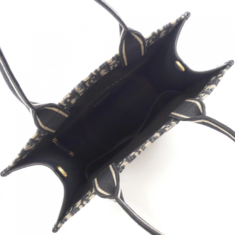 Túi xách Dior Oblique Dior Book Tote Medium M1324CZBB 611172