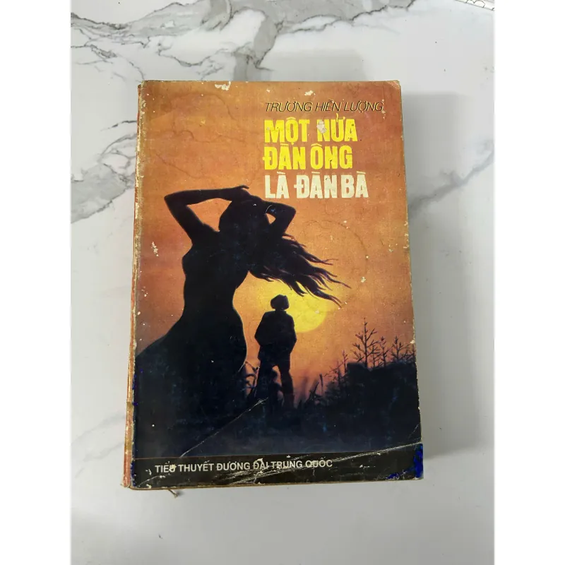 Một nửa đàn ông là đàn bà  Tác giả: Trương Hiền Lương 745730