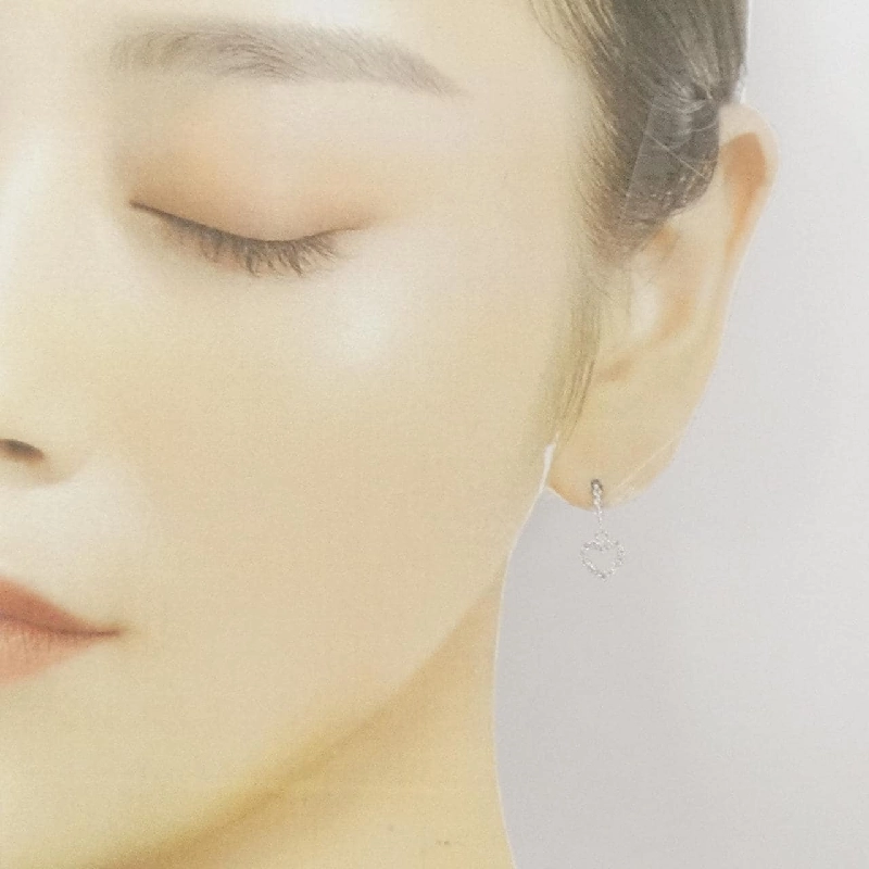 K18WG Bông tai kim cương hình trái tim 0.22CT - Hàng hiệu chính hãng 870418