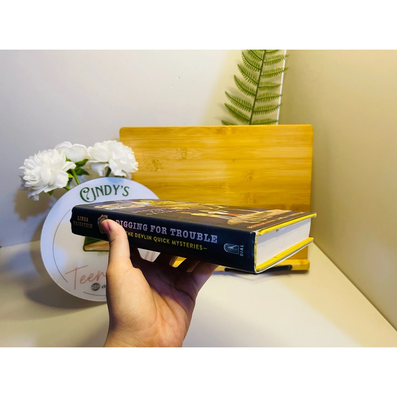 [Sách tiếng Anh 2hand] Like new 90% - The Devlin Quick Mysteries: Digging for Trouble 530666