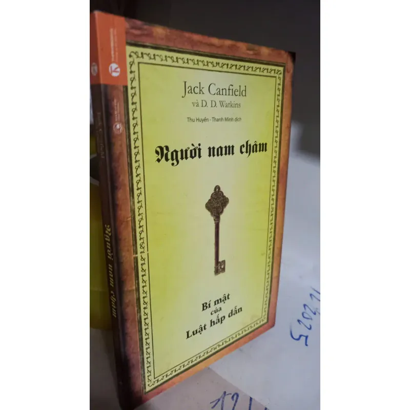 người nam châm 800777