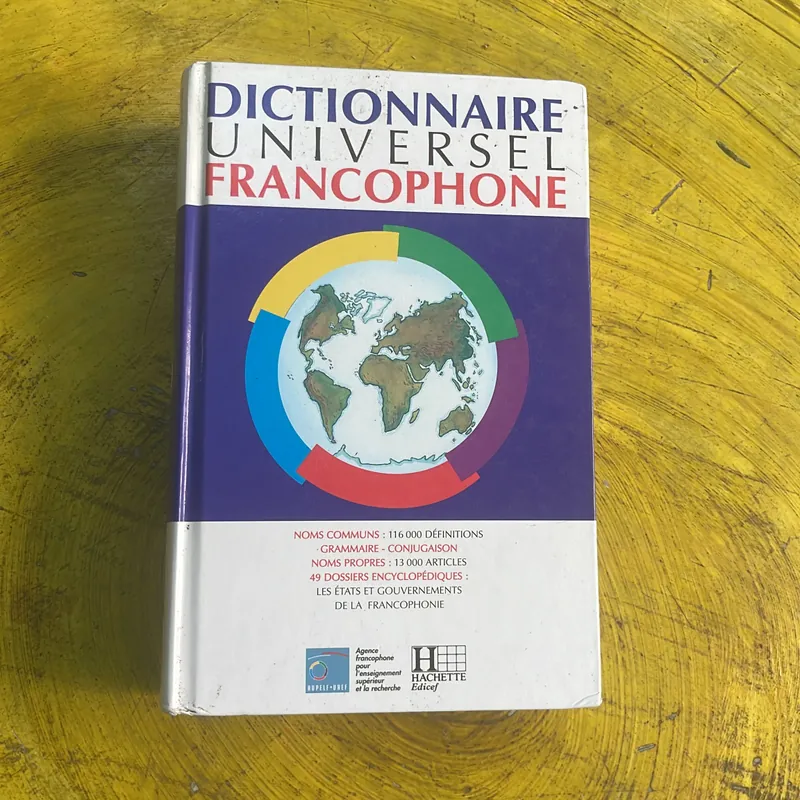 DICTIONNAIRE UNIVERSEL FRANCOPHONE  697197
