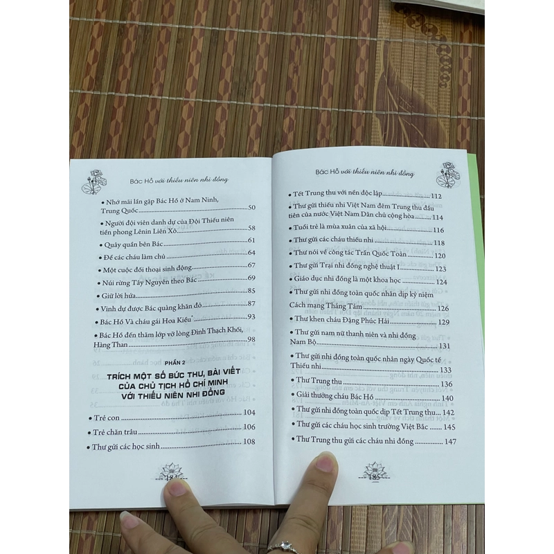 Bác Hồ với Thiếu niên Nhi đồng - Tuệ Minh 545724