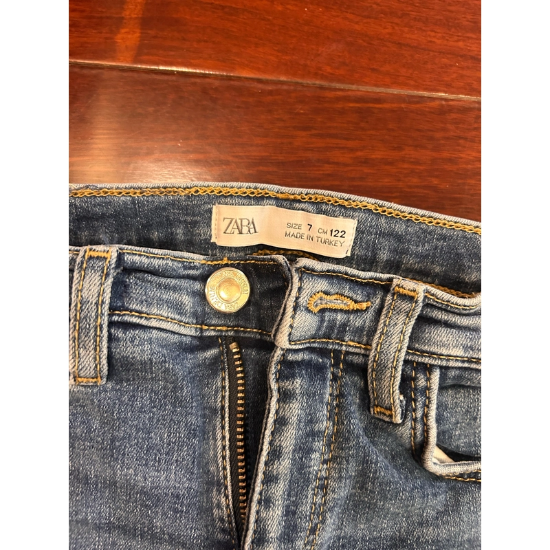 Quần Jeans hàng hiệu cho bé gái cao 122cm  455730