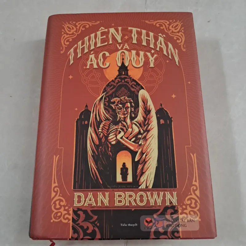 Thiên Thần Và Ác Quỷ - Bìa Cứng  779445
