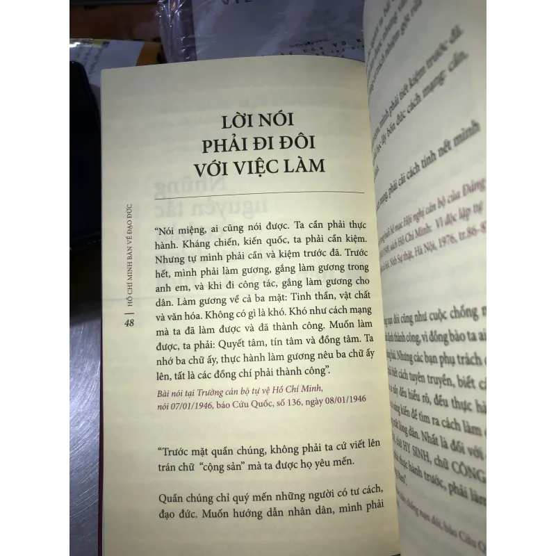 Hồ Chí Minh bàn về đạo đức - Vũ Tình, Nguyễn Thị Thảo, Nguyễn Thị Thanh Ngân 777277