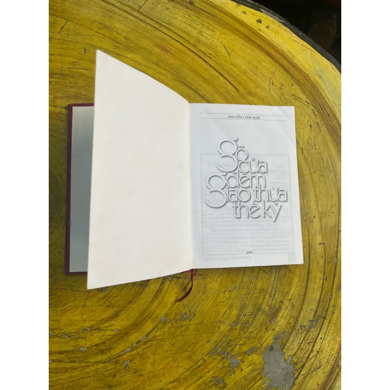 GÕ CỬA ĐÊM GIAO THỪA THẾ KỶ - NGUYỄN CÔNG KHẾ 733132